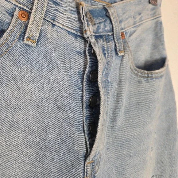 Levis 501 Jeans Womens 24x30 High Rise Straight Distressed Light Wash Raw Hem - Picture 7 of 13